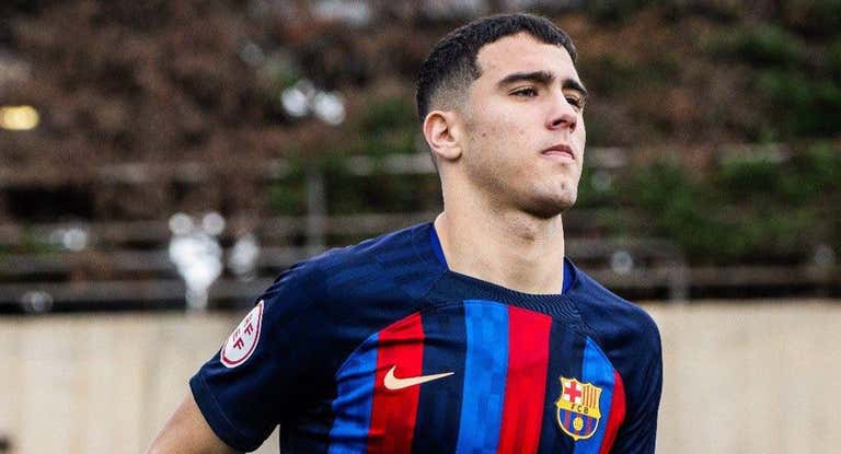 Alarcón, con el Juvenil A del Barcelona.