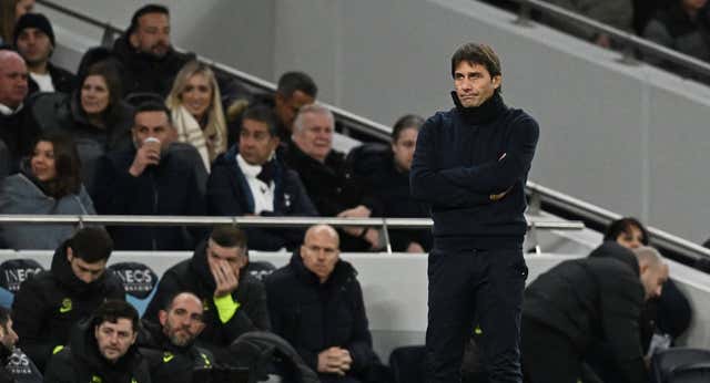 El futuro de Conte en el Tottenham, en el aire: «Me falta la familia»