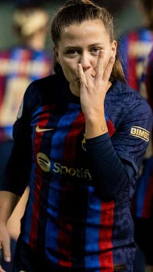 Claudia Pina, jugadora del Barça, celebra el 0-1 ante el Real Madrid.  FC BARCELONA