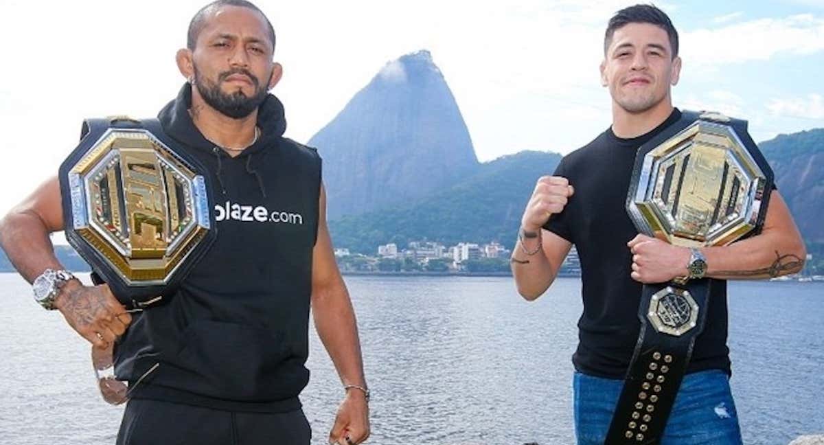 Deiveson Figueiredo y Brandon Moreno posan en la presentación de su combate en el UFC 283./UFC