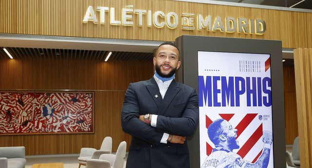 Memphis Depay, el nueve del Cholo Simeone: «Seguro que no hago más goles que Manolo»
