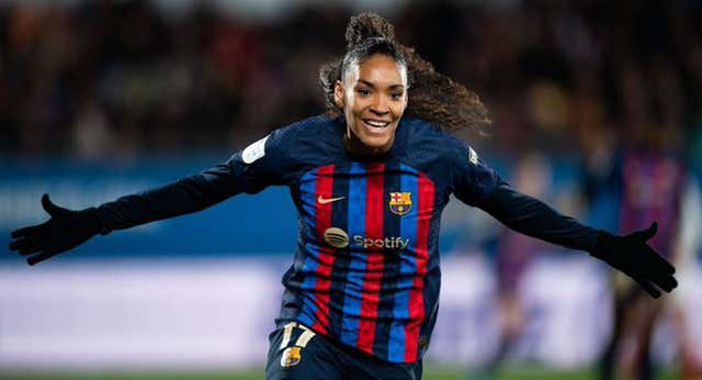 El aura goleadora de Salma Paralluelo en el Barça