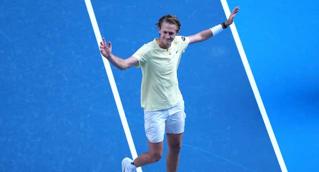 Sebastian Korda, la nueva esperanza americana tiene sin dormir a Andre Agassi