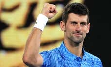 Novak Djokovic despeja cualquier duda sobre su físico y entra en cuartos en modo apisonadora