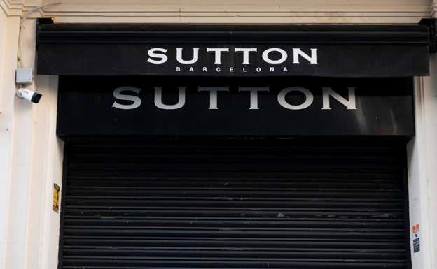 Entrada de la discoteca Sutton en Barcelona. AFP