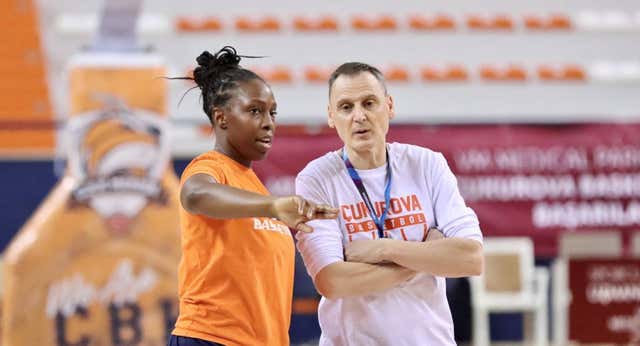 Un cóctel de trileras y cazatalentos se convierte en la nueva bestia negra del baloncesto español