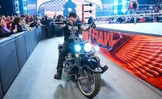 Undertaker, Hulk Hogan, Ric Flair... Raw se llena de nostalgia para su trigésimo aniversario