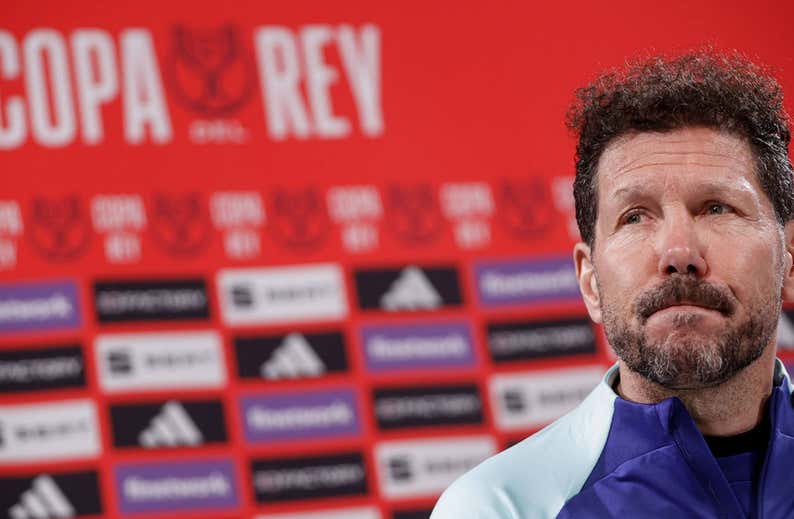 Simeone: «Me gustaría juntarme y aprender de Ancelotti»