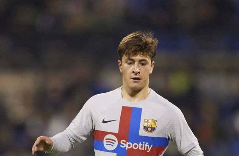 El Barça de los cuatro centrocampistas sin Pablo Torre... pero con Kessie