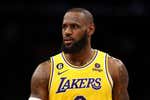 ¿Cuántos puntos le quedan a LeBron James para ser el máximo anotador histórico de la NBA?