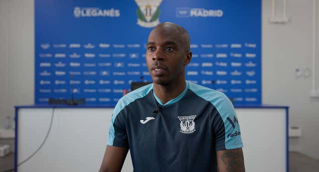 Nyom: «Doy consejos a los jóvenes para saber cómo tirarse, cómo ganar tiempo…»