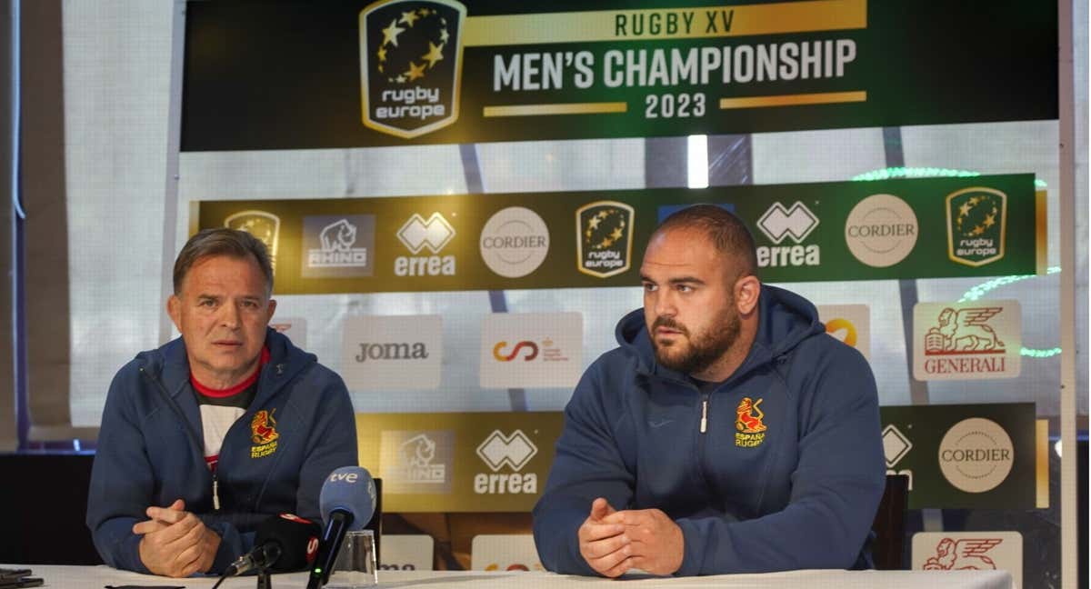 Santos y Zabala en rueda de prensa. /Ferugby