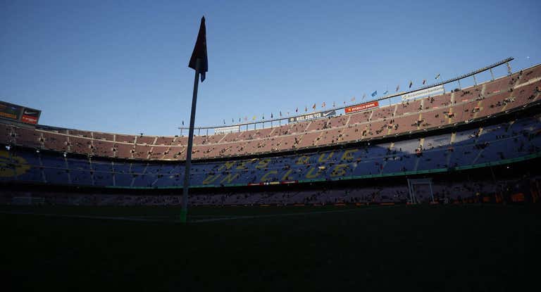 Las gradas vacías del Camp Nou.