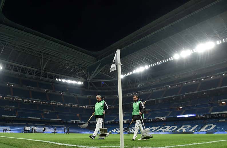 El césped del Bernabéu, peor que nunca