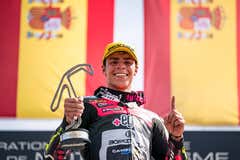Alonso López: «Flipas cuando en cuatro meses pasas de no tener moto a ganar una carrera»