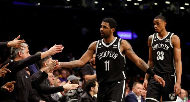 Kyrie Irving pide a los Nets ser traspasado a otra franquicia NBA