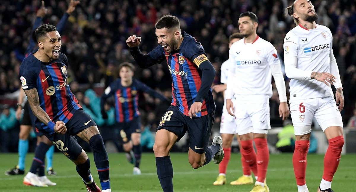 Jordi Alba celebra su gol ante el Sevilla. /AGENCIAS