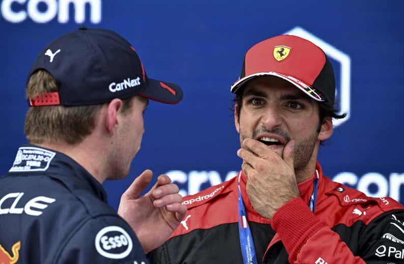 Verstappen no ve a Sainz como un rival de cara al título