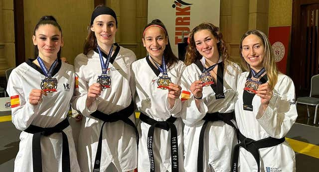 El equipo español de taekwondo, desde Turquía: «Estamos bien, tratando de adelantar los vuelos»