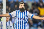 El salto de la rana y el búfalo: el Levante aprovecha el triunfo del Alavés para llegar al ascenso directo