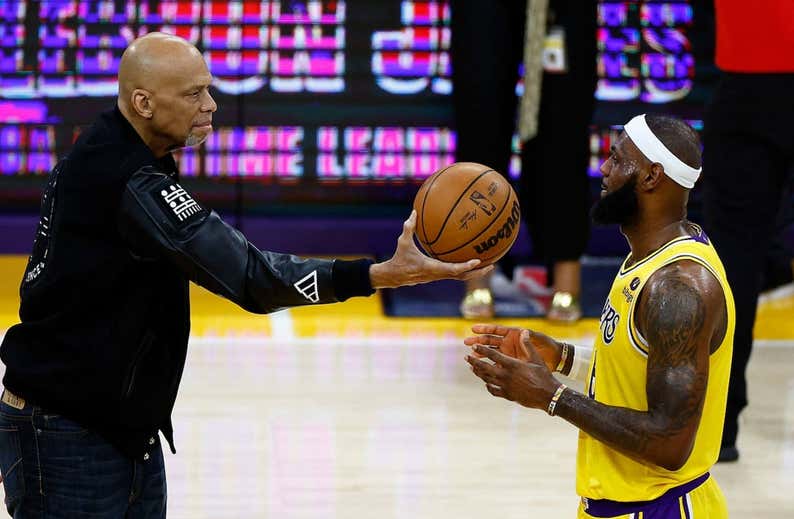 Los 7.041 días de carrera interminable de LeBron para cazar a Kareem Abdul-Jabbar