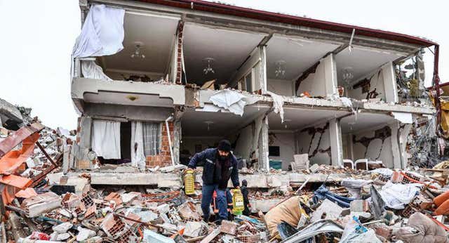 Los españoles en Turquía, paralizados: “Todo el país está volcado, se suspenderán varias jornadas”
