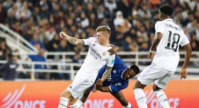 Kroos, ‘el mejor del mundo’, sigue sin decisión: «Ni el Madrid ni yo vamos a hacer tonterías»