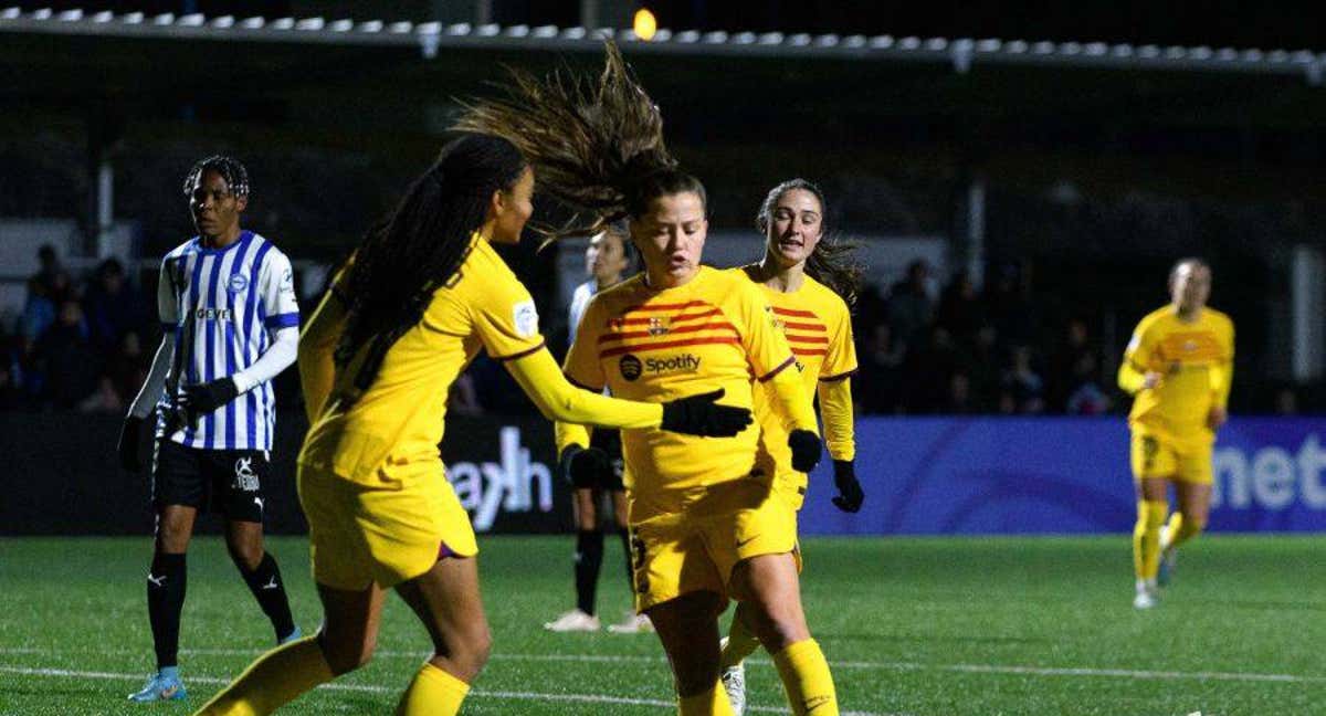 Claudia Pina celebra el último gol del Barça ante el Alavés. /LaLiga