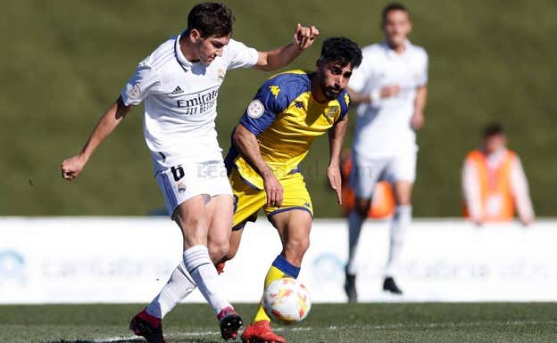 Mario Martín, durante el partido ante el Alcorcón.  Real Madrid