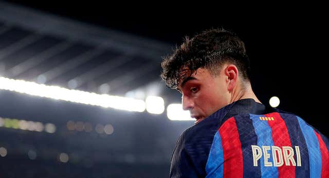 Pedri, KO: se pierde la ida del Clásico en Copa del Rey