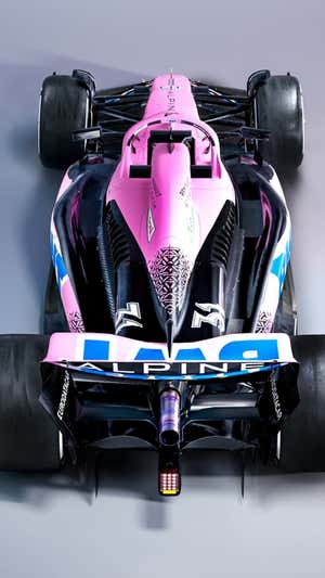 Alpine inicia la era 'post Alonso' con un renovado F1 y dos decoraciones
