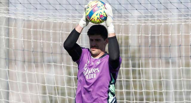 Courtois utiliza Pamplona como preparación para Anfield