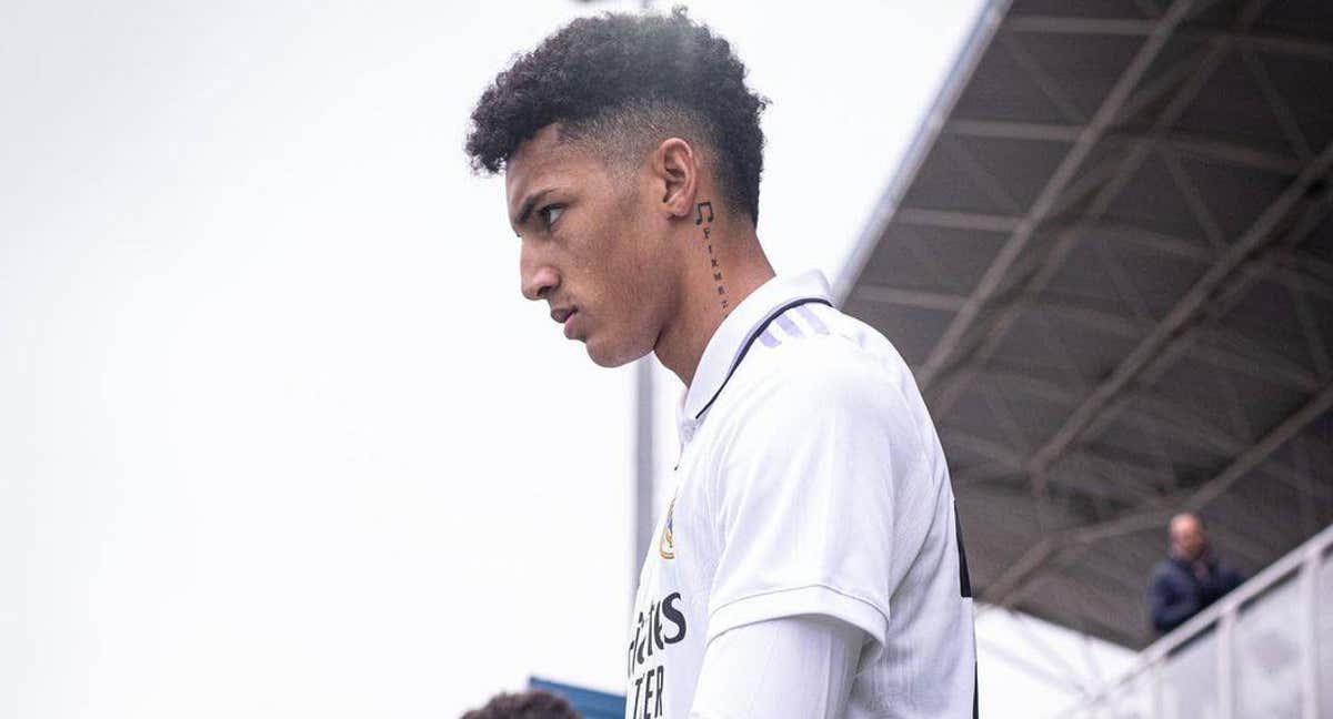 Álvaro Rodríguez, delantero del Real Madrid. /INSTAGRAM: @alvarorodrigz_