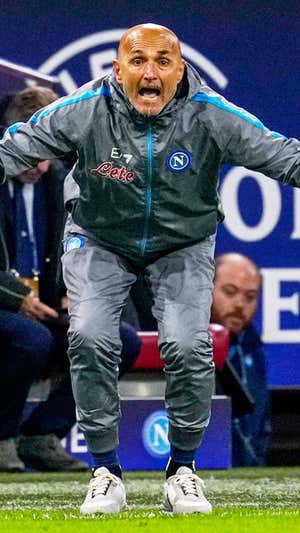 Nápoles, el tapado no tan tapado del entrenador con insomnio