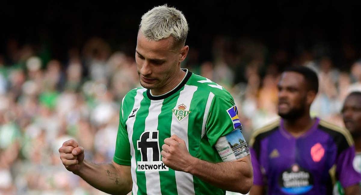 Canales celebra su tanto de penalti ante el Valladolid.