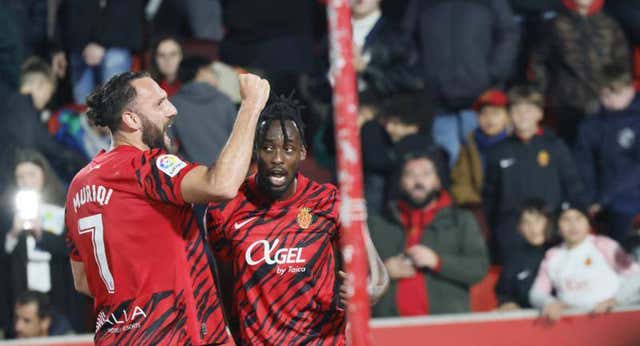 El camino imposible de Kadewere, el primer goleador zimbabuense de LaLiga: «Si no le hubiera descubierto, sería uno más»