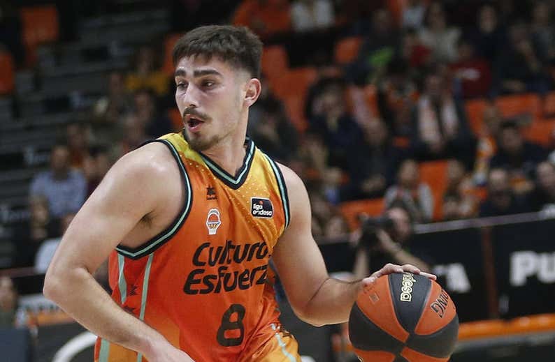 Guillem Ferrando da el salto de la LEB Oro a la Selección española