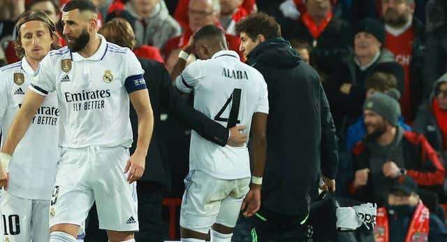 Alaba se lesiona y deja al Real Madrid sin laterales izquierdos