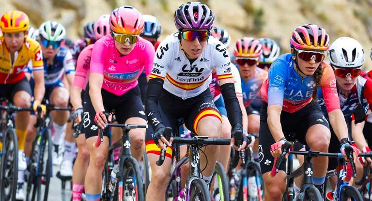 Ahora en el Liv Racing - TeqFind, pero siempre con los colores rojigualda, Mavi García estrenó su 2023 en la reciente Setmana Valenciana.