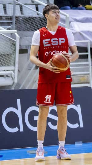 Juan Núñez.  FEB