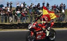 Álvaro Bautista lanza el primer mensaje de las intenciones de la máquina Ducati para 2023