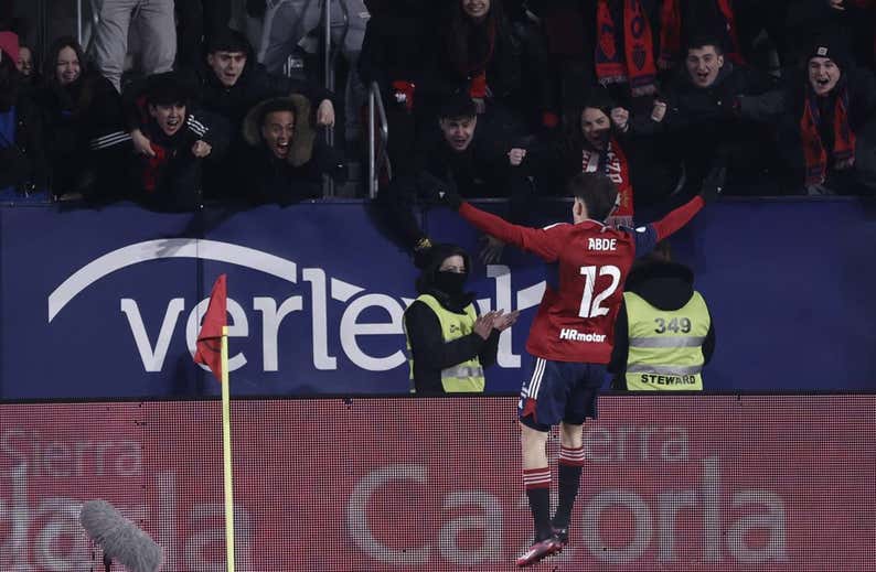 Abde da el primer zarpazo y el Athletic se encomienda a San Mamés