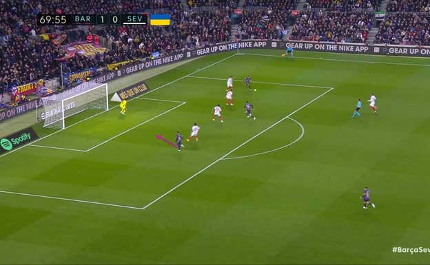 La asistencia en el 2-0 nace, de nuevo, de un desmarque al espacio del brasileño.