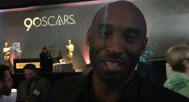 La predicción de Kobe Bryant que hizo llorar a Pau Gasol: «Tendrá su número en lo alto del pabellón»