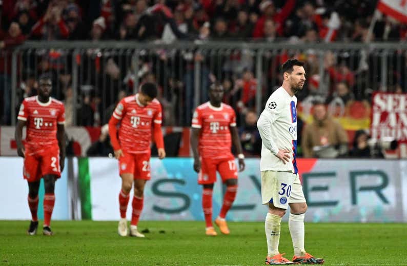 Messi deja solo ante el peligro a Mbappé