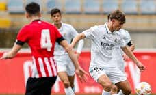 El Real Madrid de Arbeloa merienda 'León' y sueña con el póker
