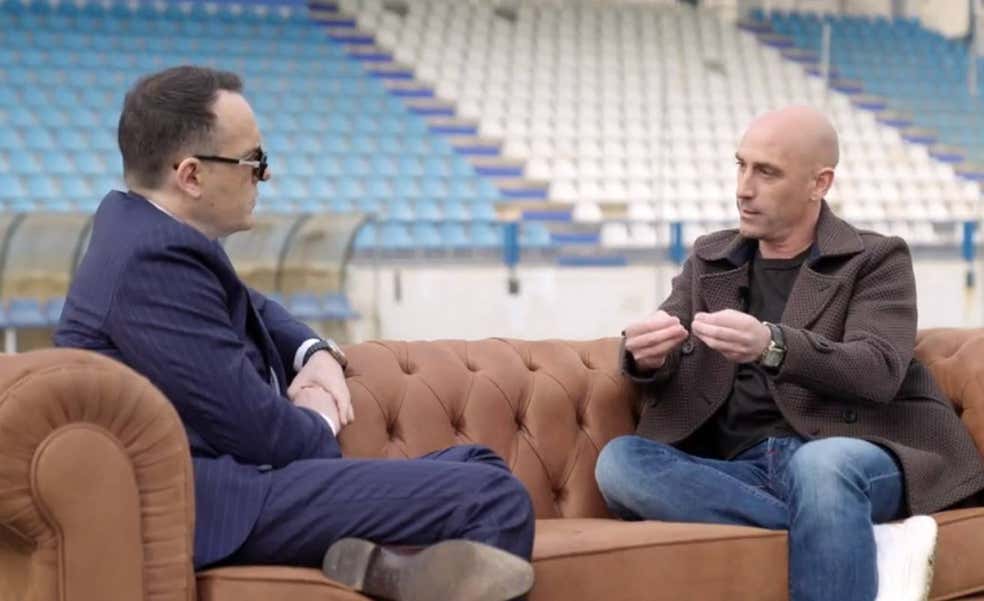 Rubiales, sobre la polémica de las medallas en la Supercopa femenina: “Fue una tremenda cagada”