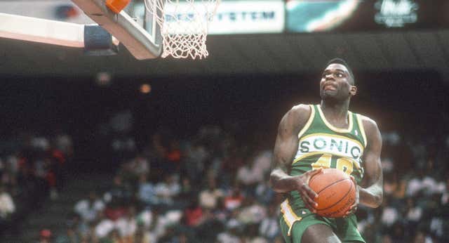 El ocaso de Shawn Kemp, la estrella de los 90 de la NBA que ha sido detenida por un tiroteo