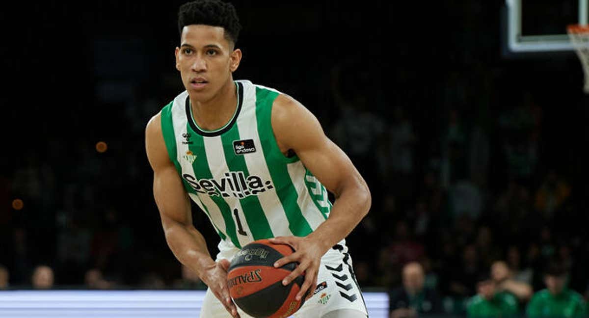 Tyson Pérez, en un partido con el Betis. /ACB Media