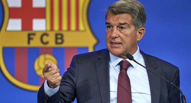 Laporta: «Tengo muchas ganas de enfrentarme a los sinvergüenzas que manchan nuestro escudo»
